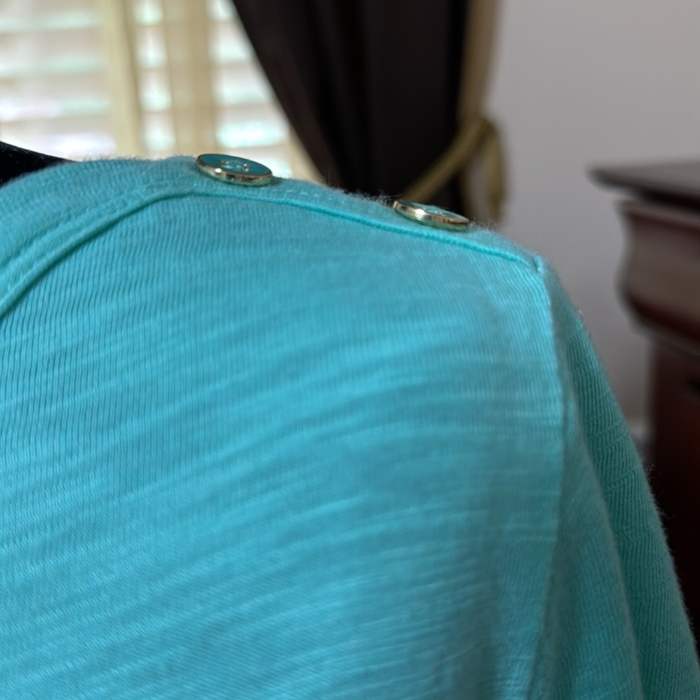 Talbots Tee - Picture 4 of 10